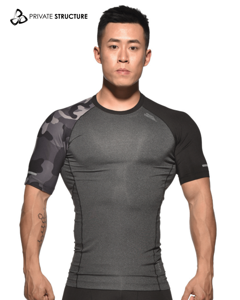 MOMENTUM Compression Traning Tee
